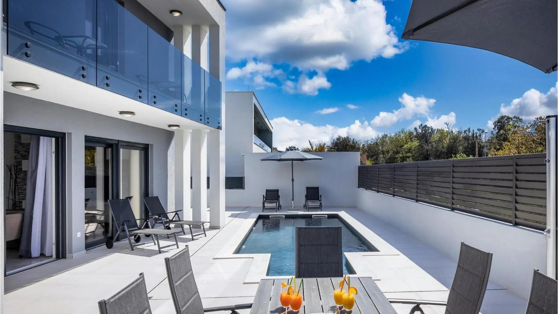 Holiday home Villa Martina Zaton